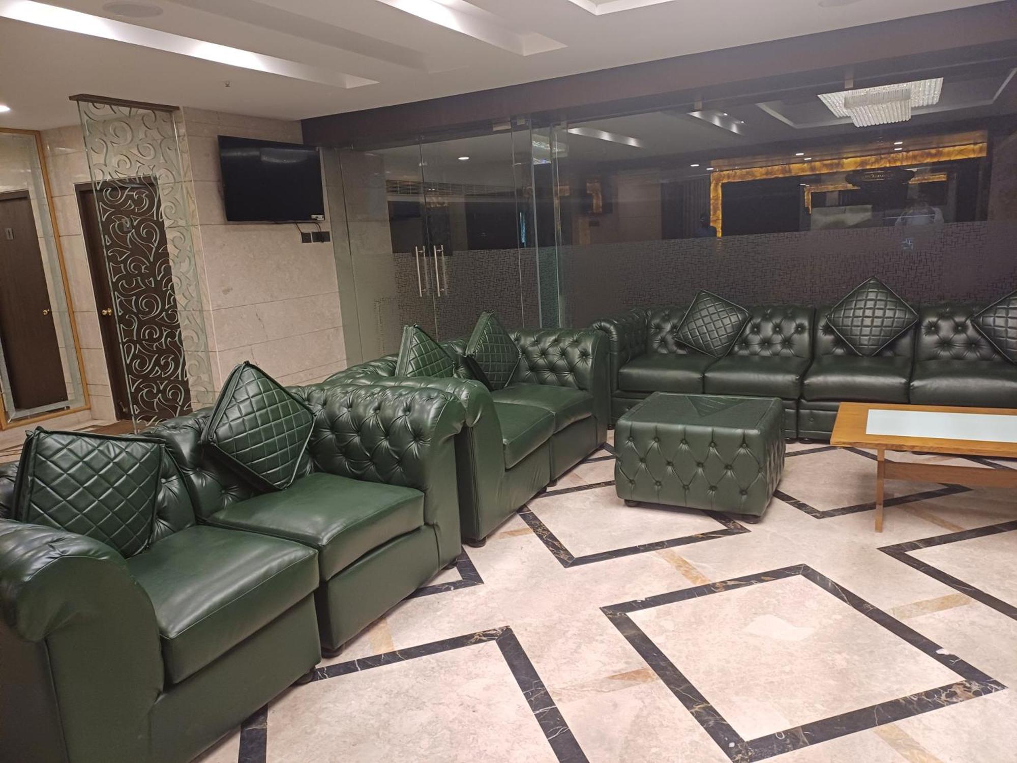 Hotel Benzz Park צ'נאי מראה חיצוני תמונה